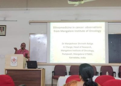 Dr. MS Baliga delivers a talk at Manipal